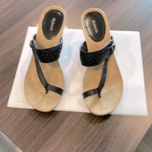 Women’s black sandals- size 7